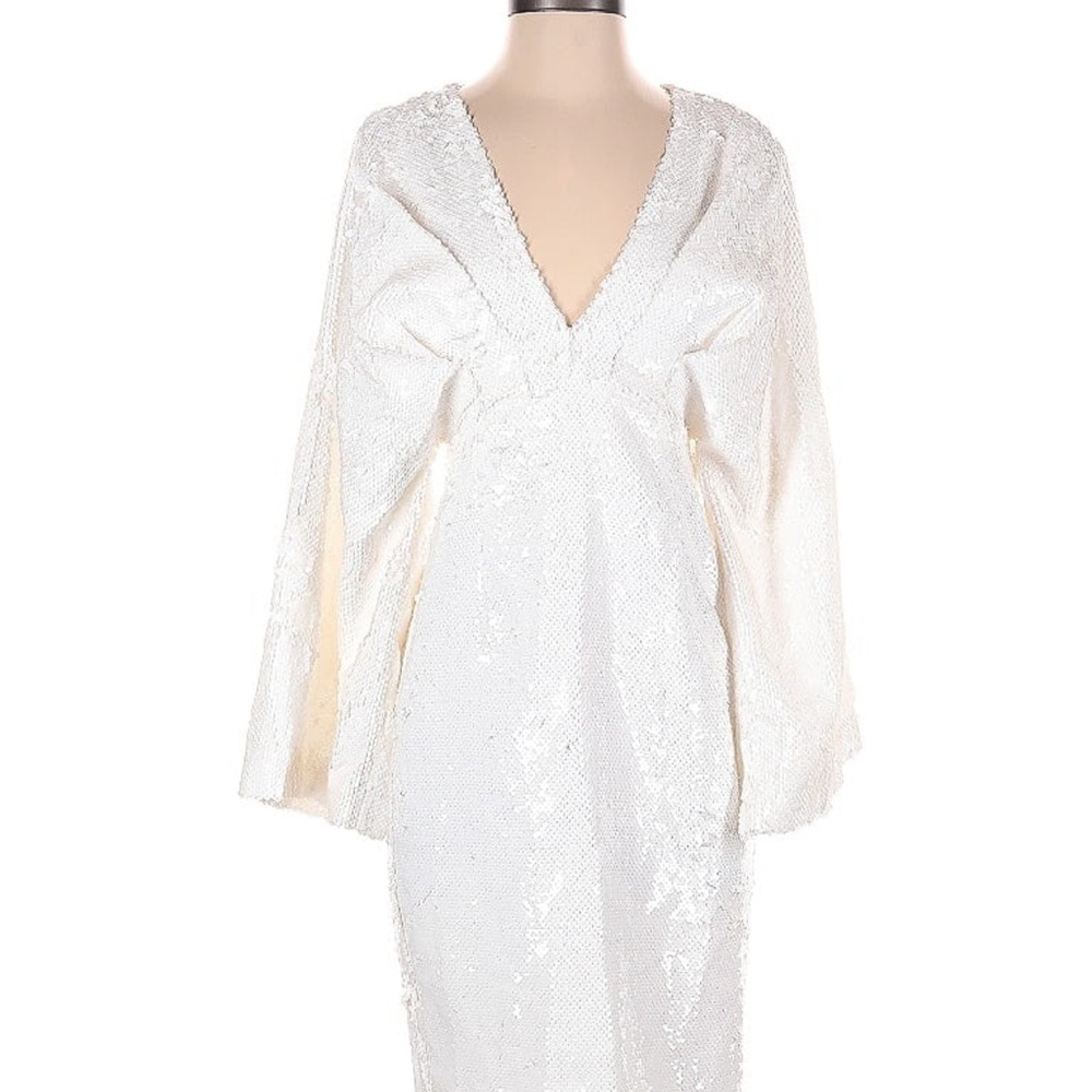 Boohoo dress NWT white sequin